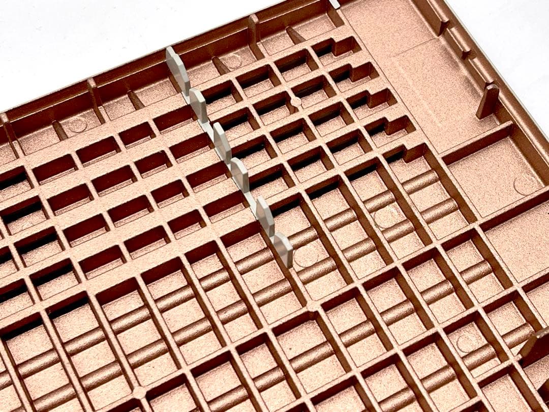 Macintosh Quadra 700 未使用外装パーツ