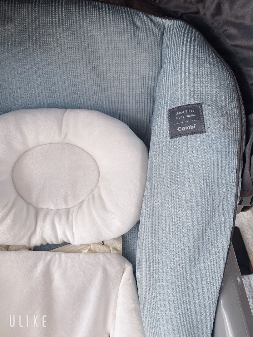 コンビのネムリラ AUTO SWING BEDi Long