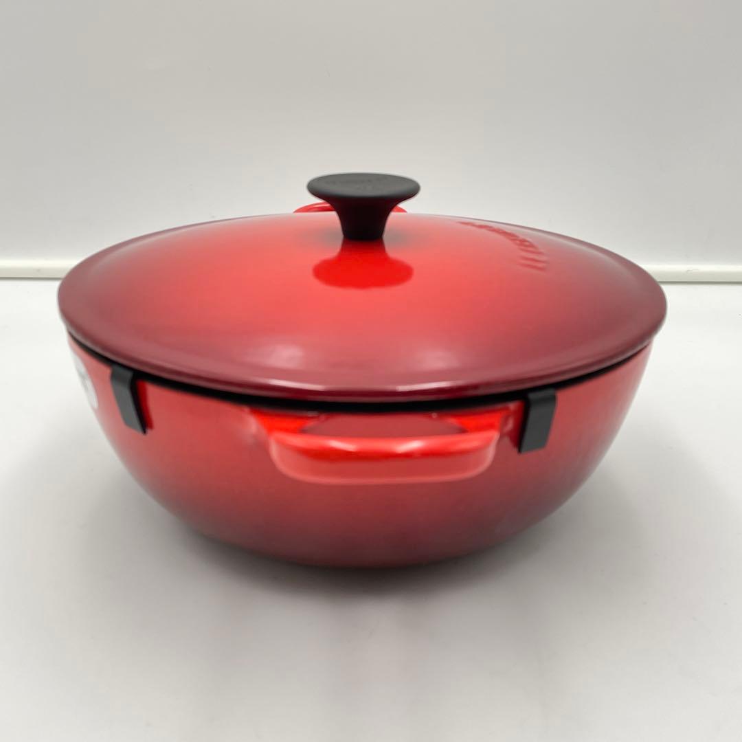 美品　LE CREUSET マルミット　22cm チェリーレッド 両手鍋