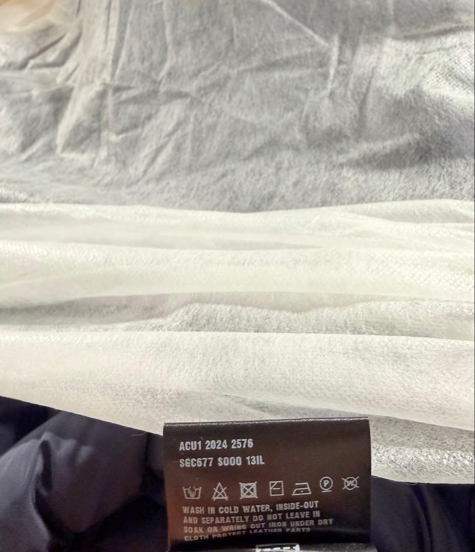 【PRADA】ダウン正規店購入新品未使用品