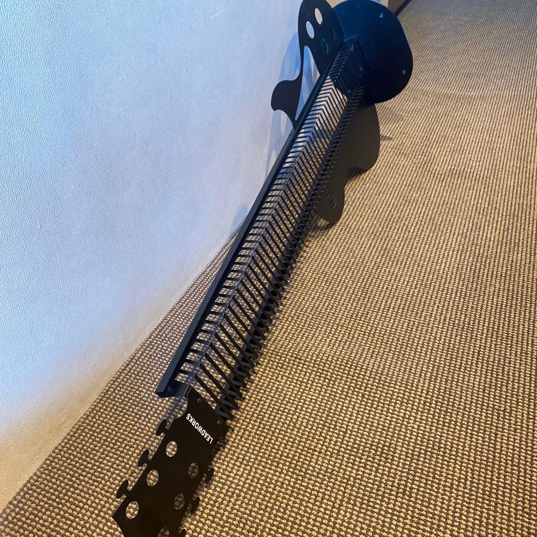 レア・希少　入手困難　CDラック・タワー　CD収納　ギターデザイン　約60枚収納