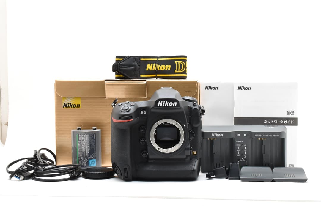 ■極上品■ ニコン D5 XQD-Type デジタル一眼 #C760