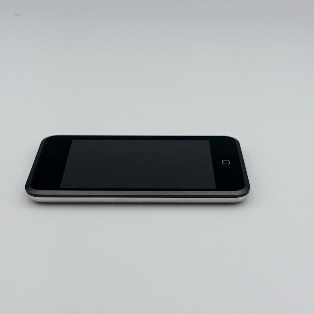 【希少・ほぼ未使用】ジョンレノンモデル iPod Touch 32GB 初代