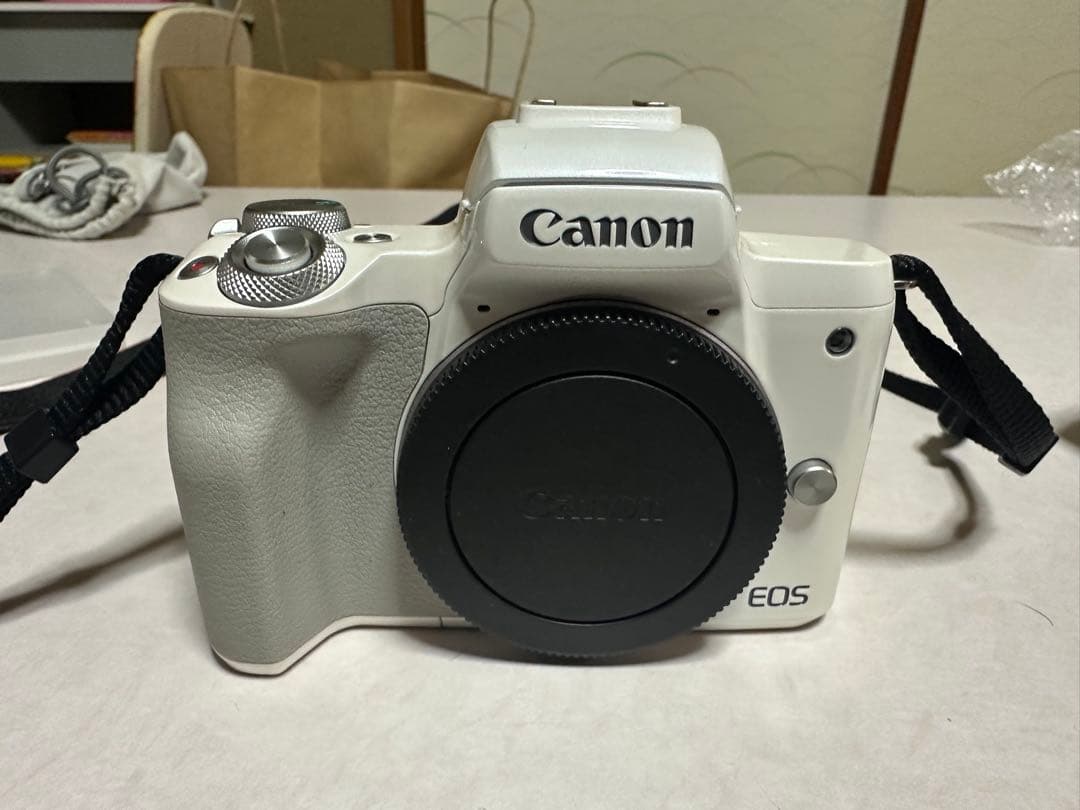 canonEOSkissM 本体レンズ2本付き