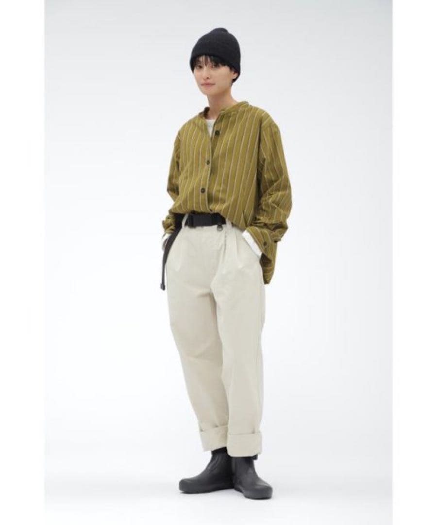 夏　　. BRUSHED CHINO COTTON 2024年　チノパン