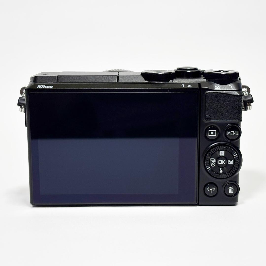 【美品】Nikon Nikon1 J5 ダブルレンズキット ブラック