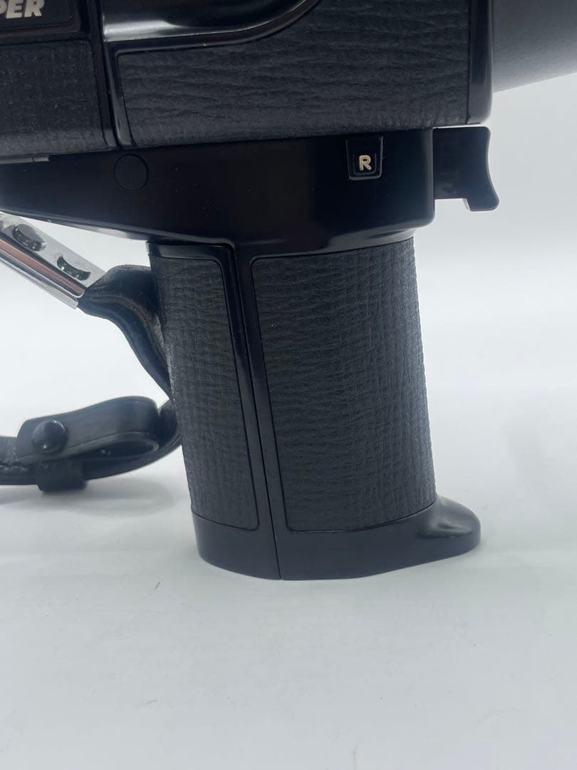 B　Nikon R10 Super ビデオカメラ本体 ケースとフィルム付