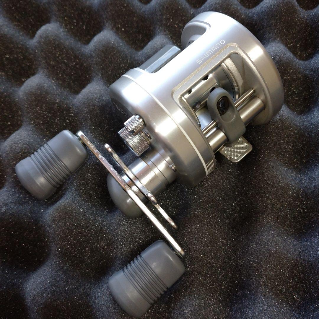 初代カルカッタ200 新品未使用 デッドストック カルカッタ 200 シマノ