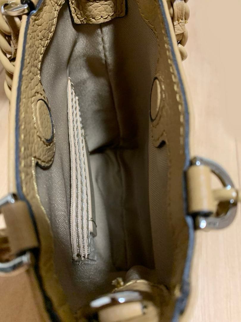 GIANNI CHIARINI 2WAYショルダーバッグ スマホ　ベージュ　本革