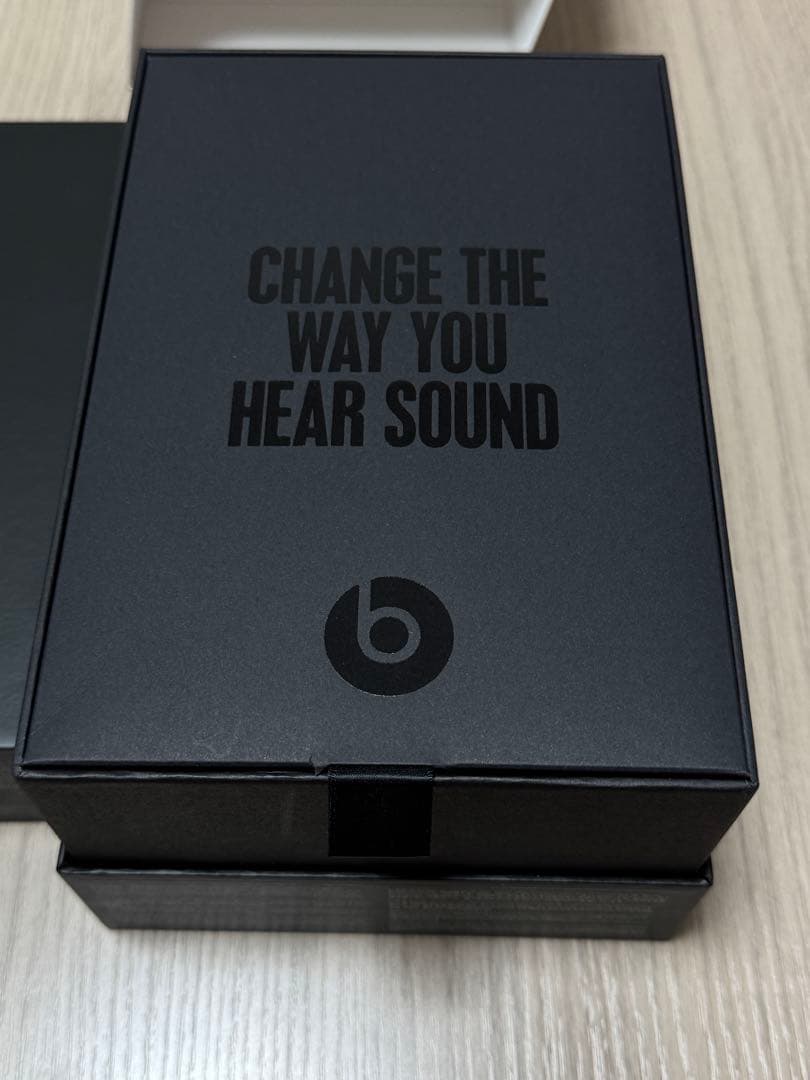 【即購入OK】beats solo3 wireless シルバー