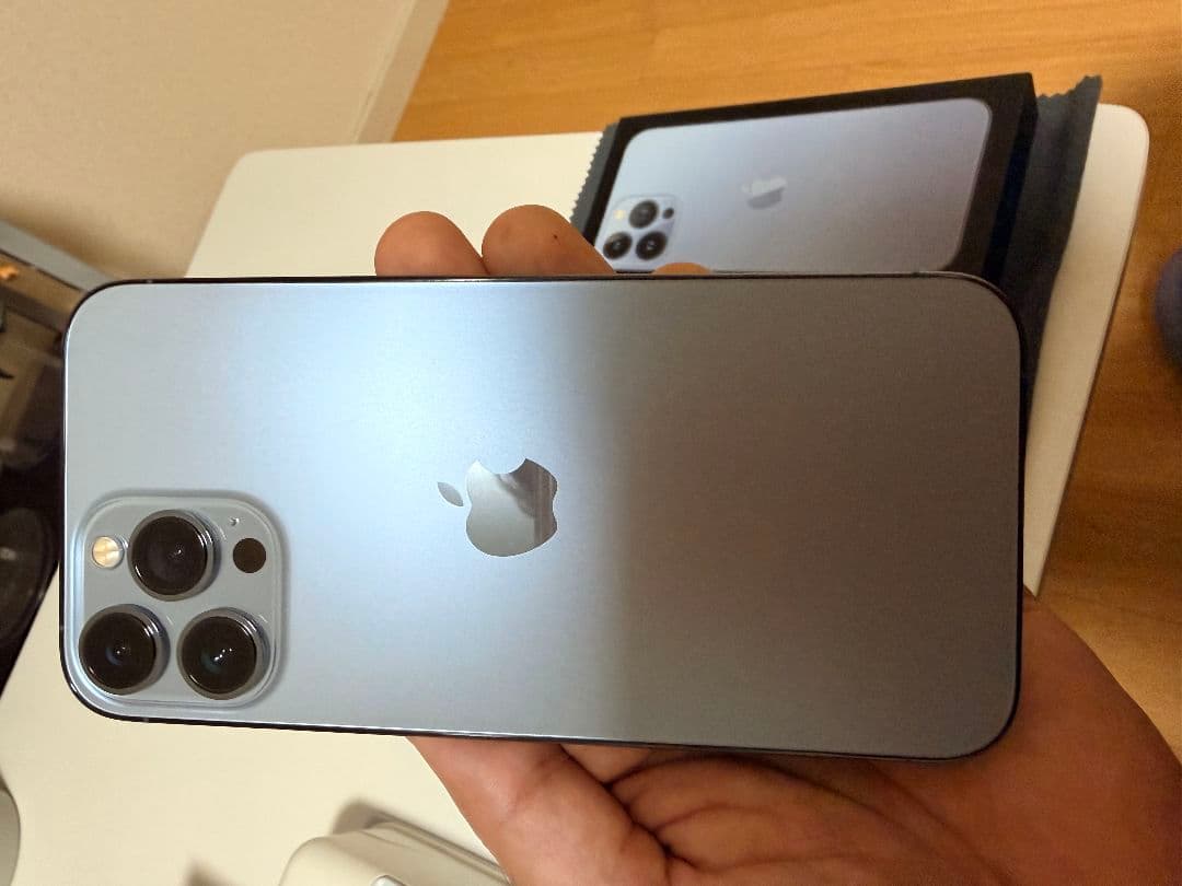 Apple iPhone 13 Pro 512GB　シエラブルー 本体