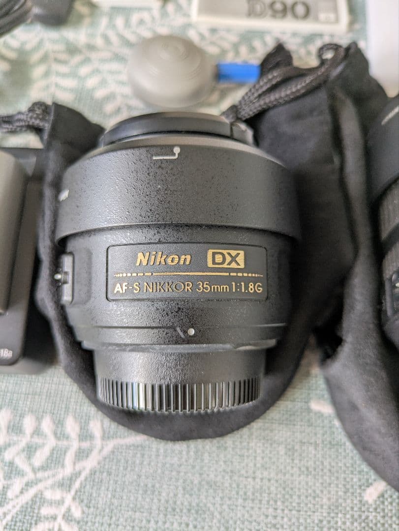 NIKON　D90　レンズ２個セット