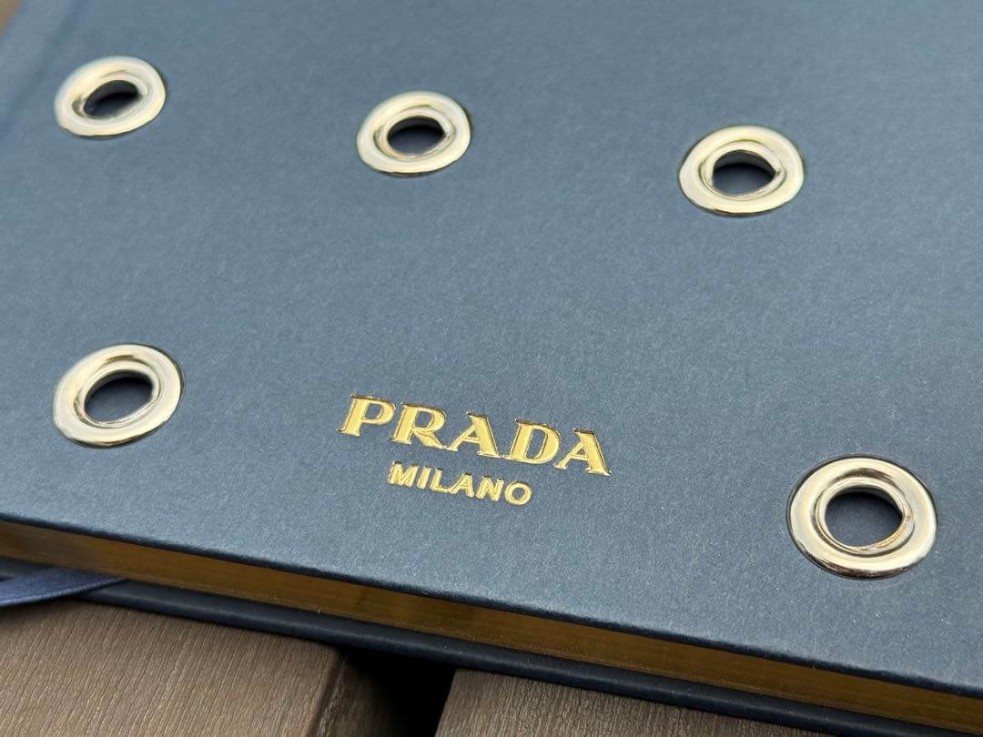 新品未使用　非売品　PRADA VIPノベルティ ノート