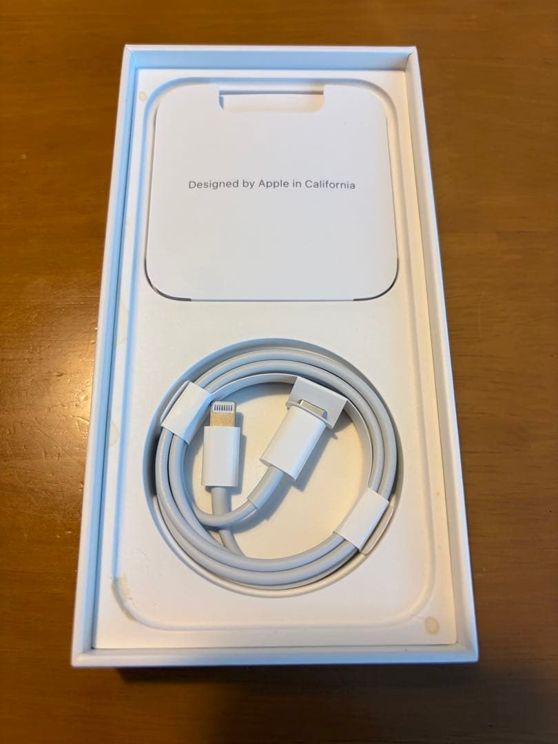 【美品】iPhone 14 Pro 128GB SIMフリー 箱・純正ケーブル付