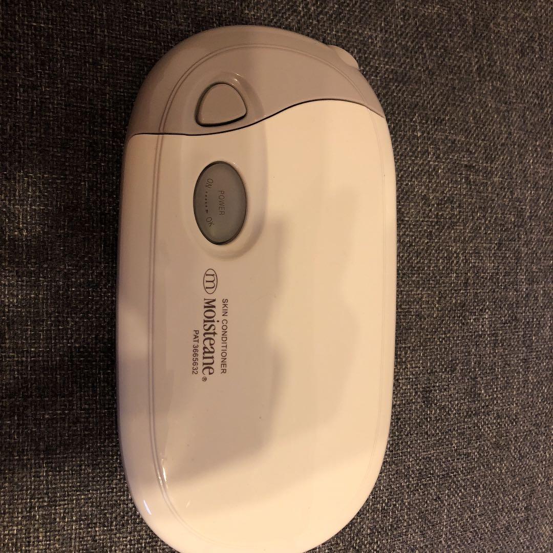 送料無料✩.*˚モイスティーヌ  美顔器