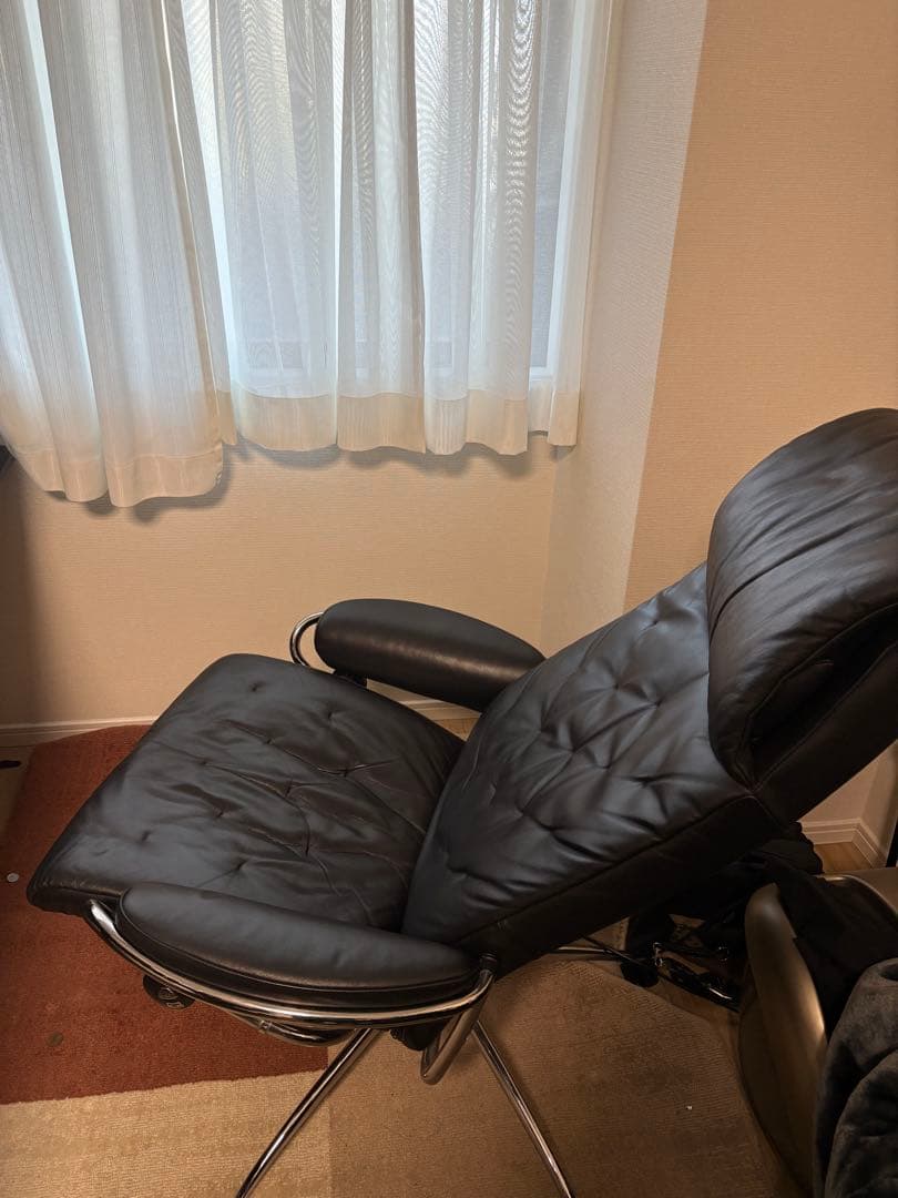 極美品 Lサイズ エコーネス 本革リクライニングチェア ストレスレス ②