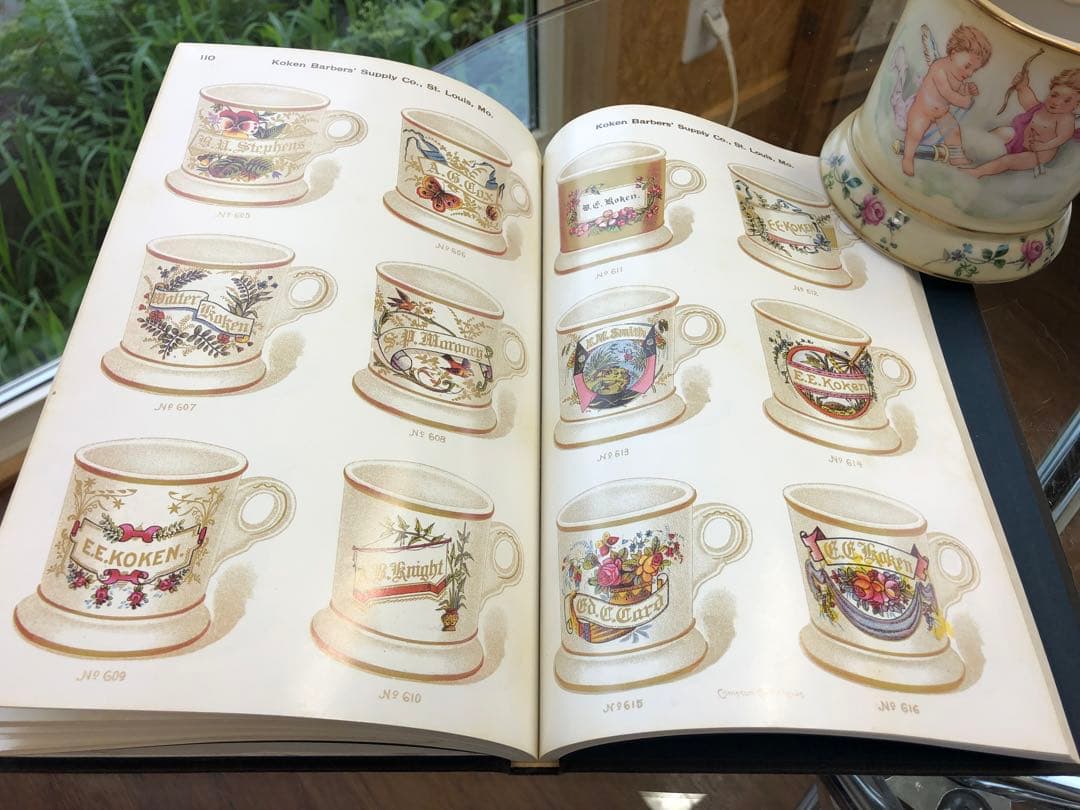 ●アンティークなシェービングマグカップ　エンジェル！