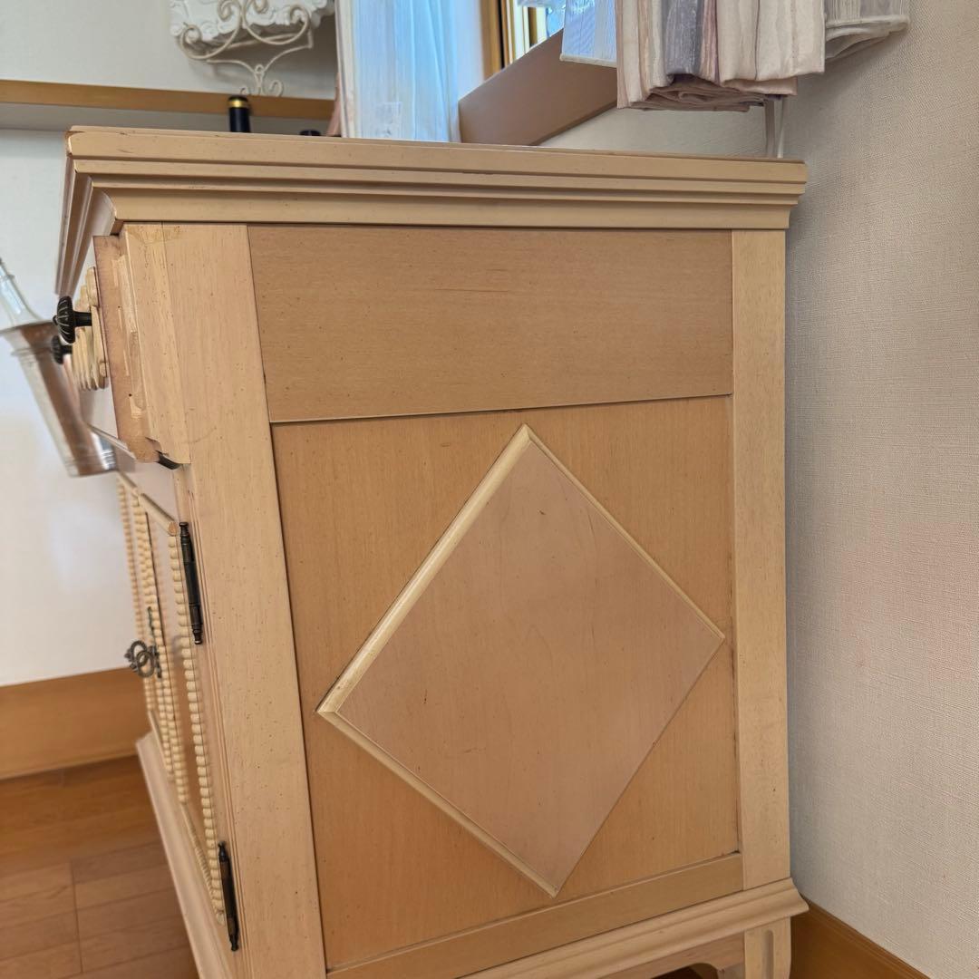 キャビネット　LYNN HOLLYN(リンホーリン)　U.S.A