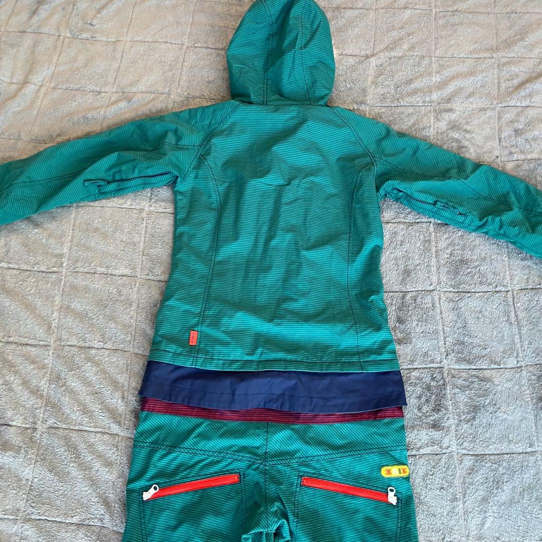 【激カワ】X-niX スノボ　スキー　ウェア　つなぎ ファー付き