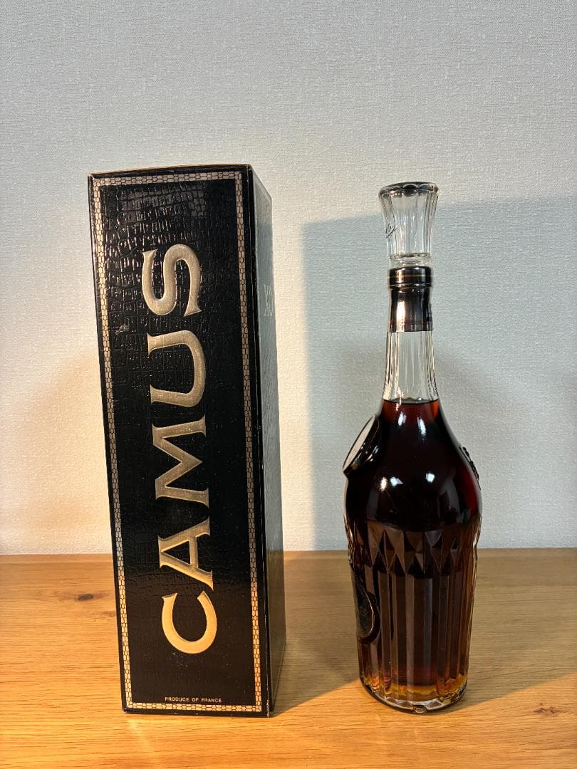 0034【未開栓・箱付】CAMUS XO ロングネック 0.7L
