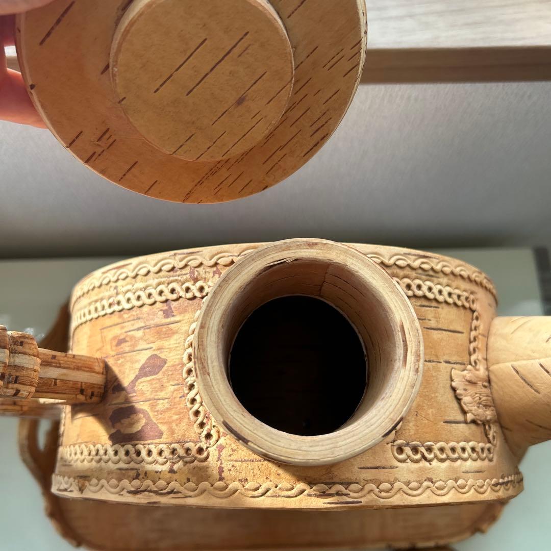 白樺の樹皮で作られたロシアの伝統的な茶器セット 6点セット