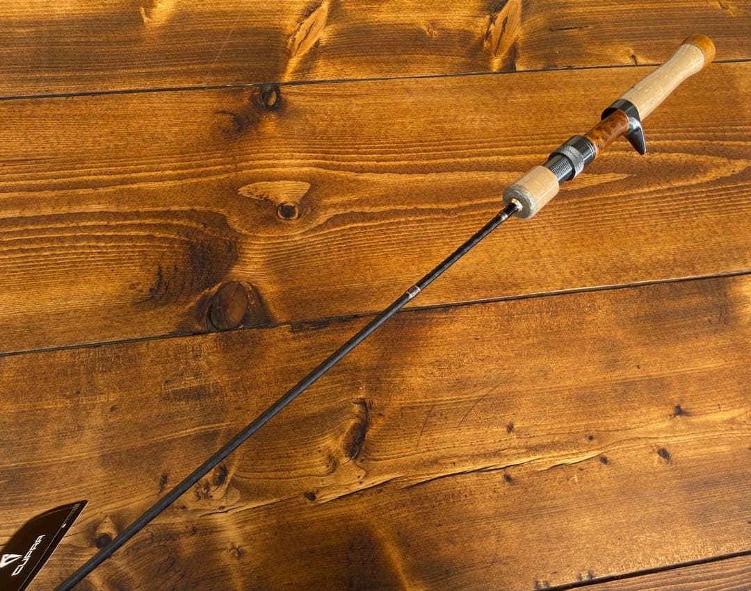 トラウトロッド　5ft1inch ウッドリールシート　渓流 天然木　ベイトロッド