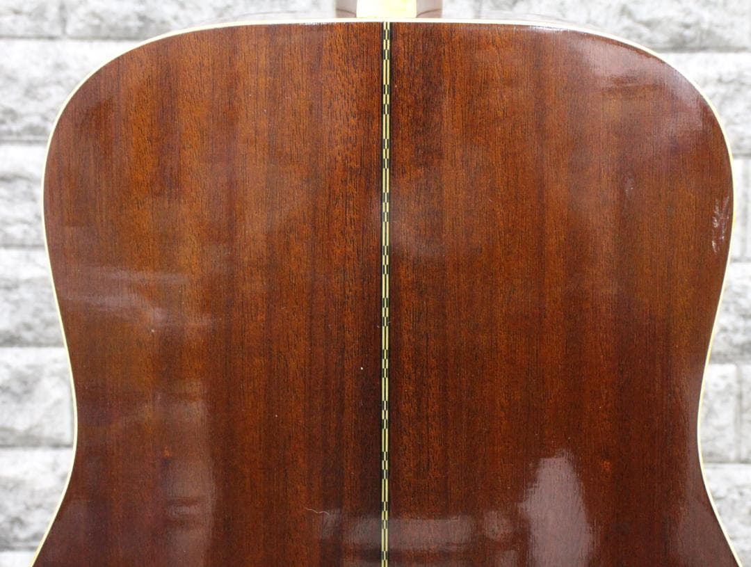 ▲YAMAHA/ヤマハ アコースティックギター ヴィンテージ FG-200 D