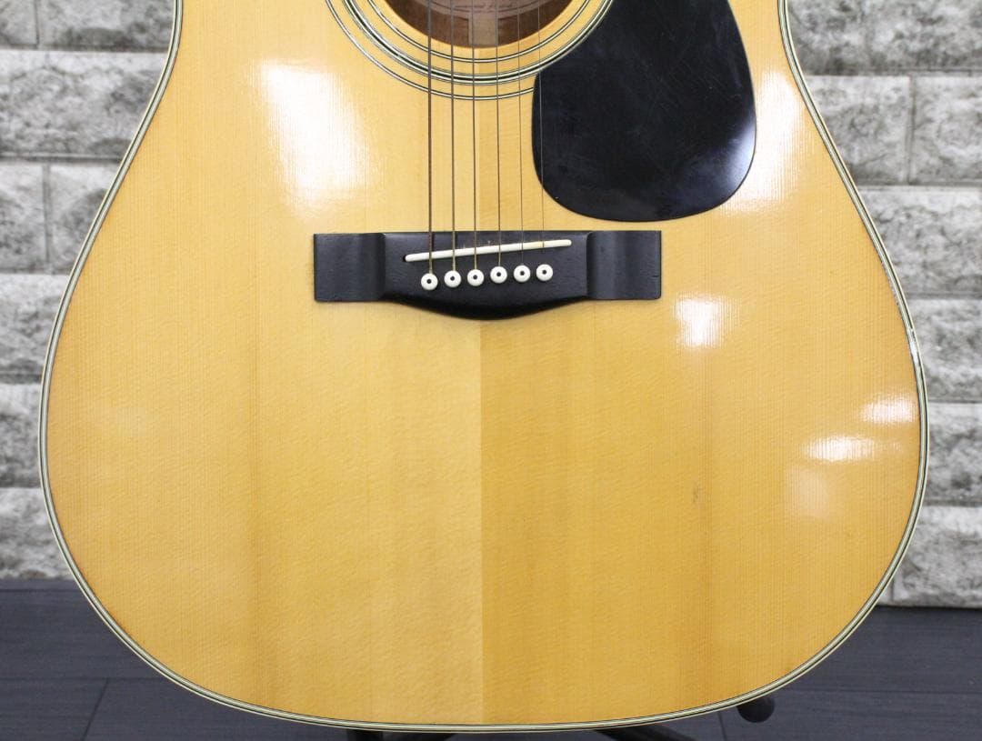 ▲YAMAHA/ヤマハ アコースティックギター ヴィンテージ FG-200 D