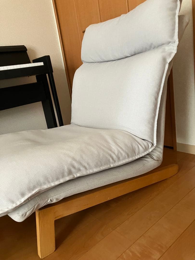 無印良品　ライトグレー モダンソファ オットマン付き