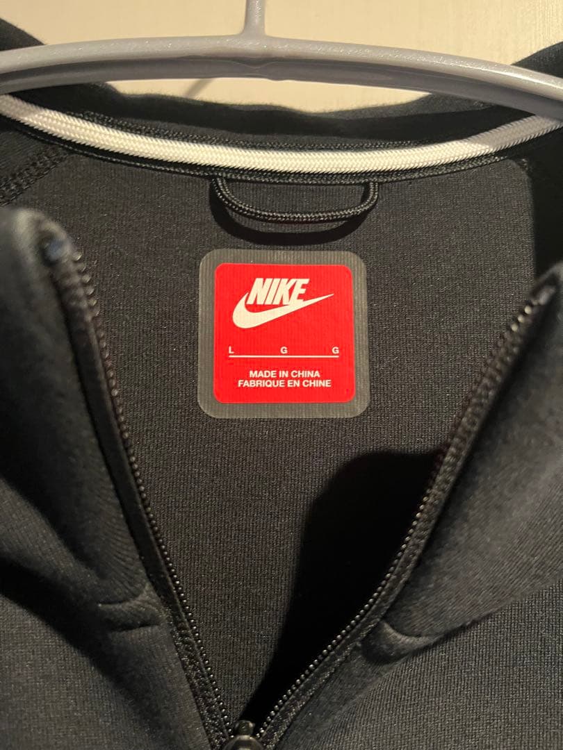 NIKE テックフリース ジップパーカー 黒 スウェット フード Lサイズ