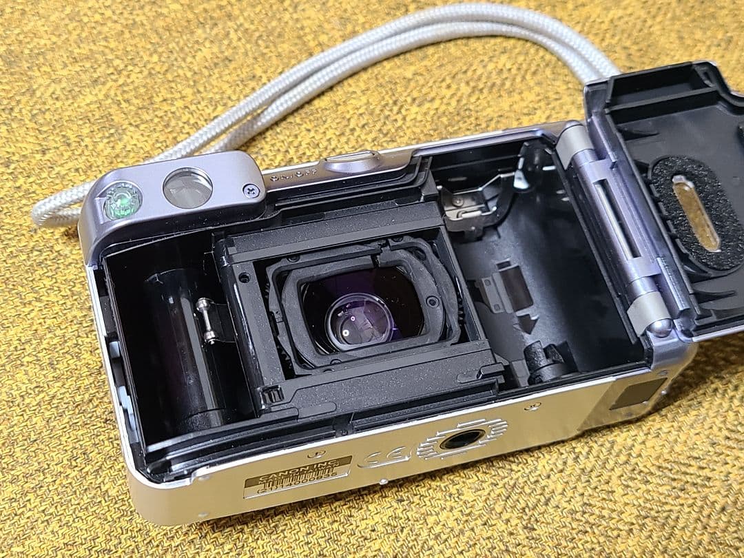 キヤノン Autoboy N130Ⅱ コンパクトフィルムカメラ