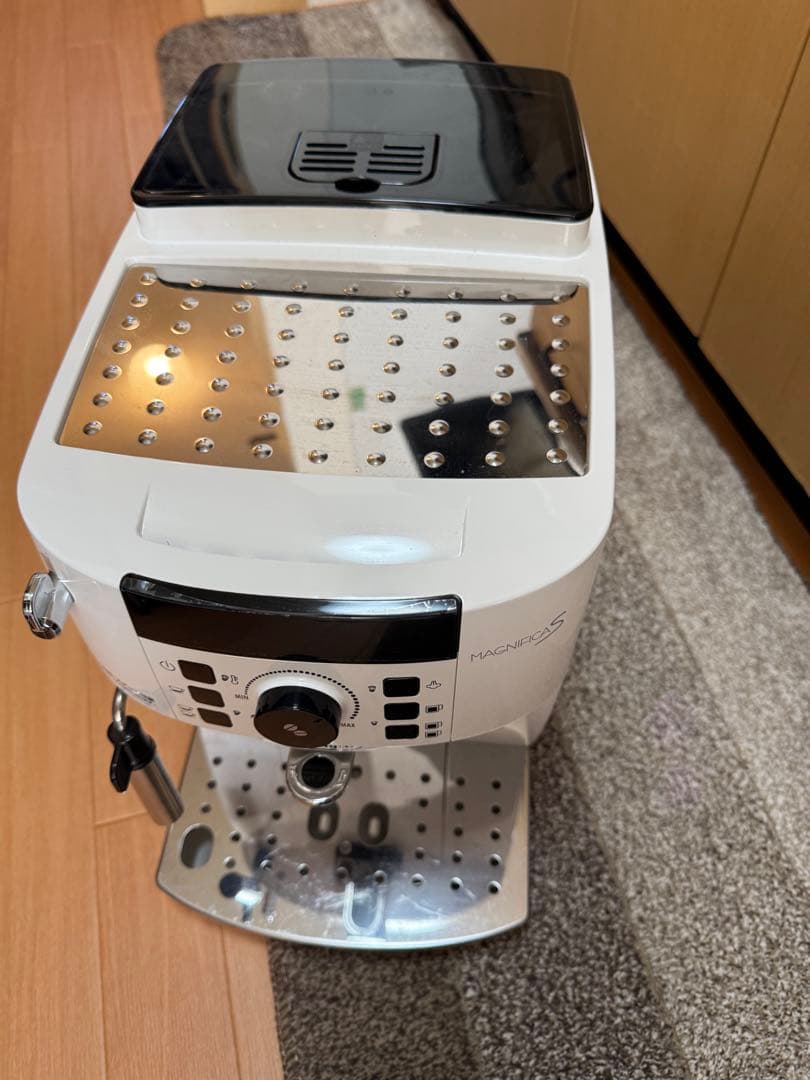 De'Longhi MAGNIFICA S 全自動コーヒーマシン
