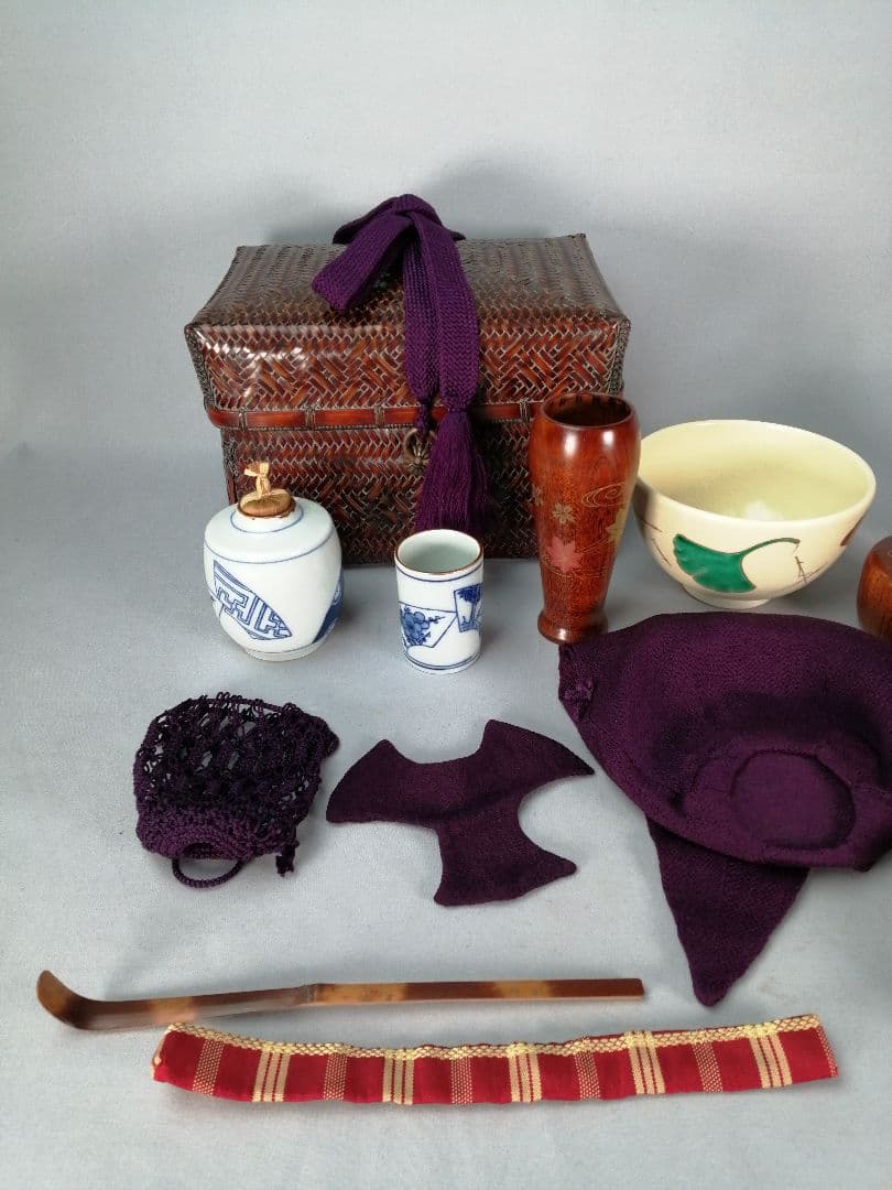 【茶道具】御所籠　茶箱 茶道具セット付属　　　 　茶箱157
