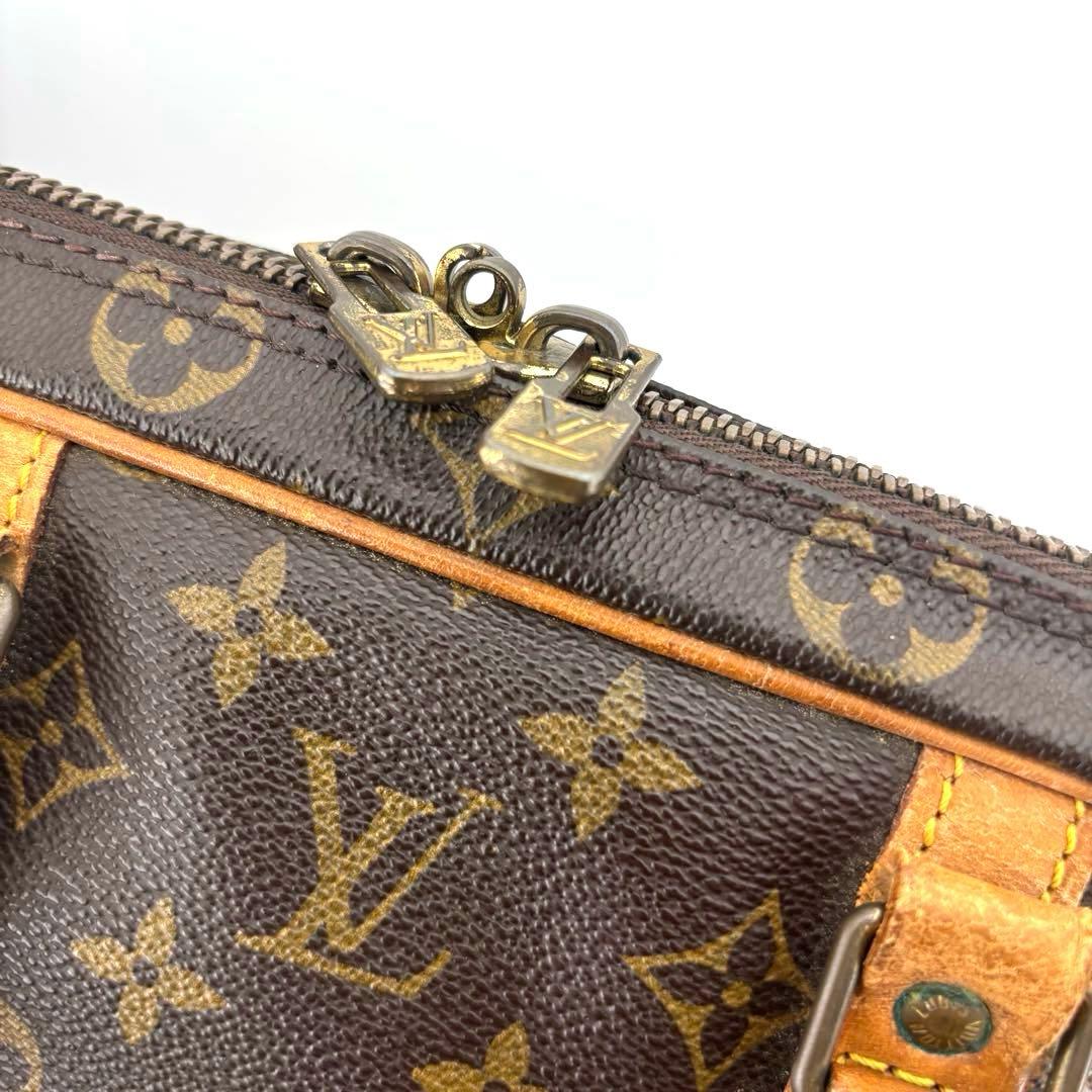 【美品】LOUIS VUITTON ポルトドキュマンヴォワヤージュ モノグラム