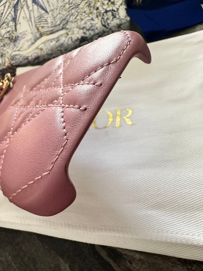 Christian Dior キルティングiPhone14Proケース