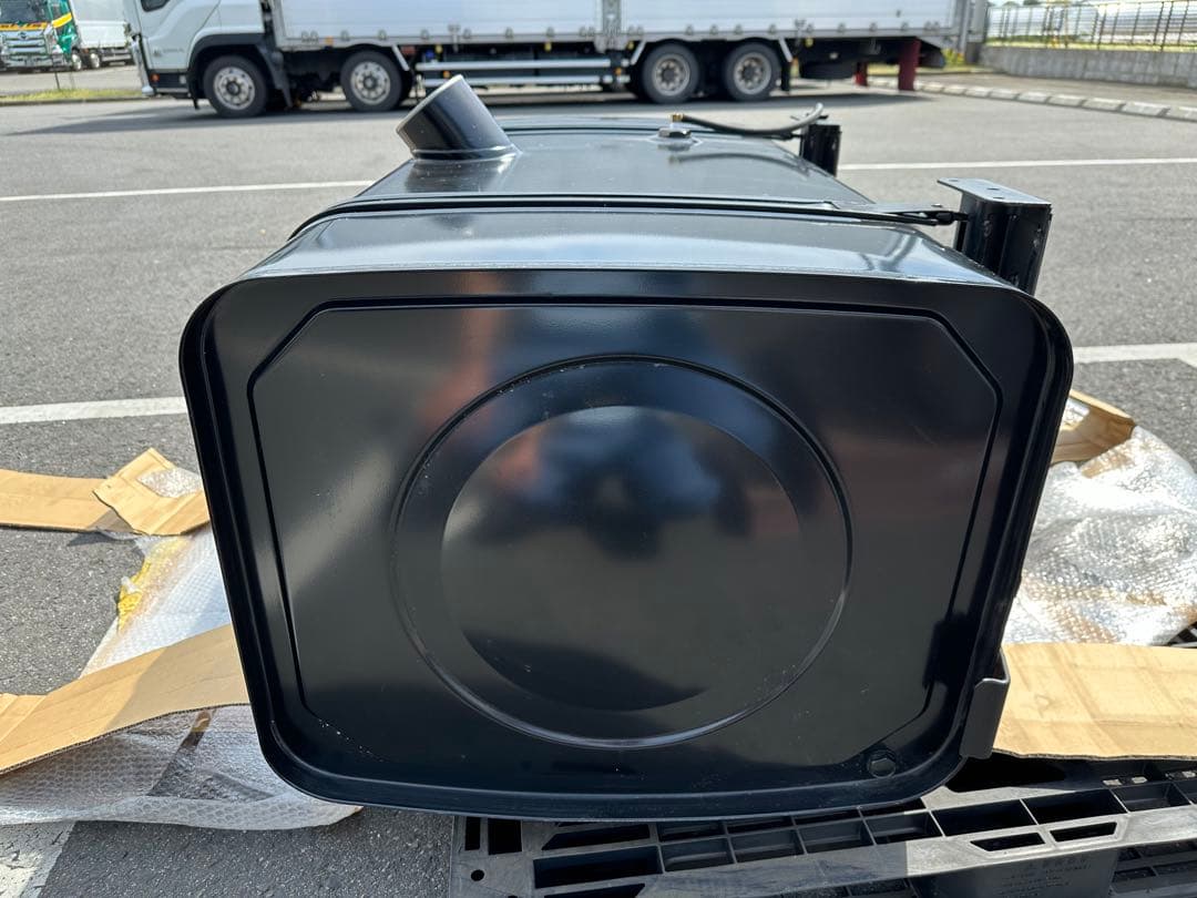 燃料タンク300L (日野)