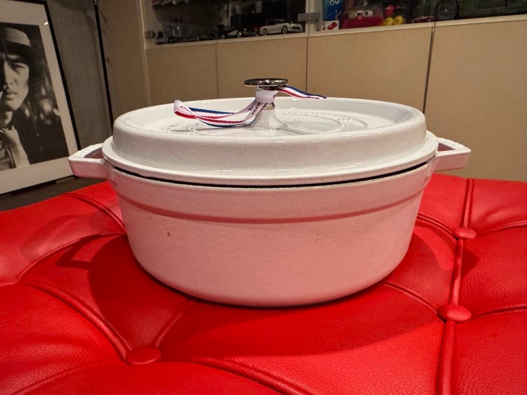 Staub ピコ ココット ラウンド 26cm レアなホワイト新品未使用 激安！