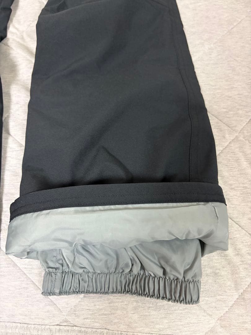 BURTON バートン スノーボードジャケット キッズM 迷彩柄 アウター