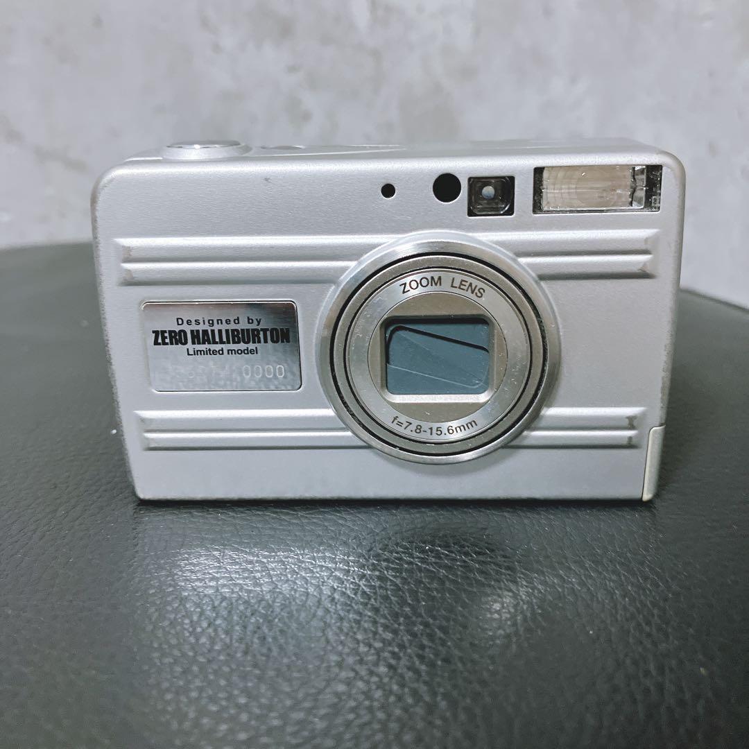 【希少】マクセル ゼロハリバートン ZD3 デジタルカメラ