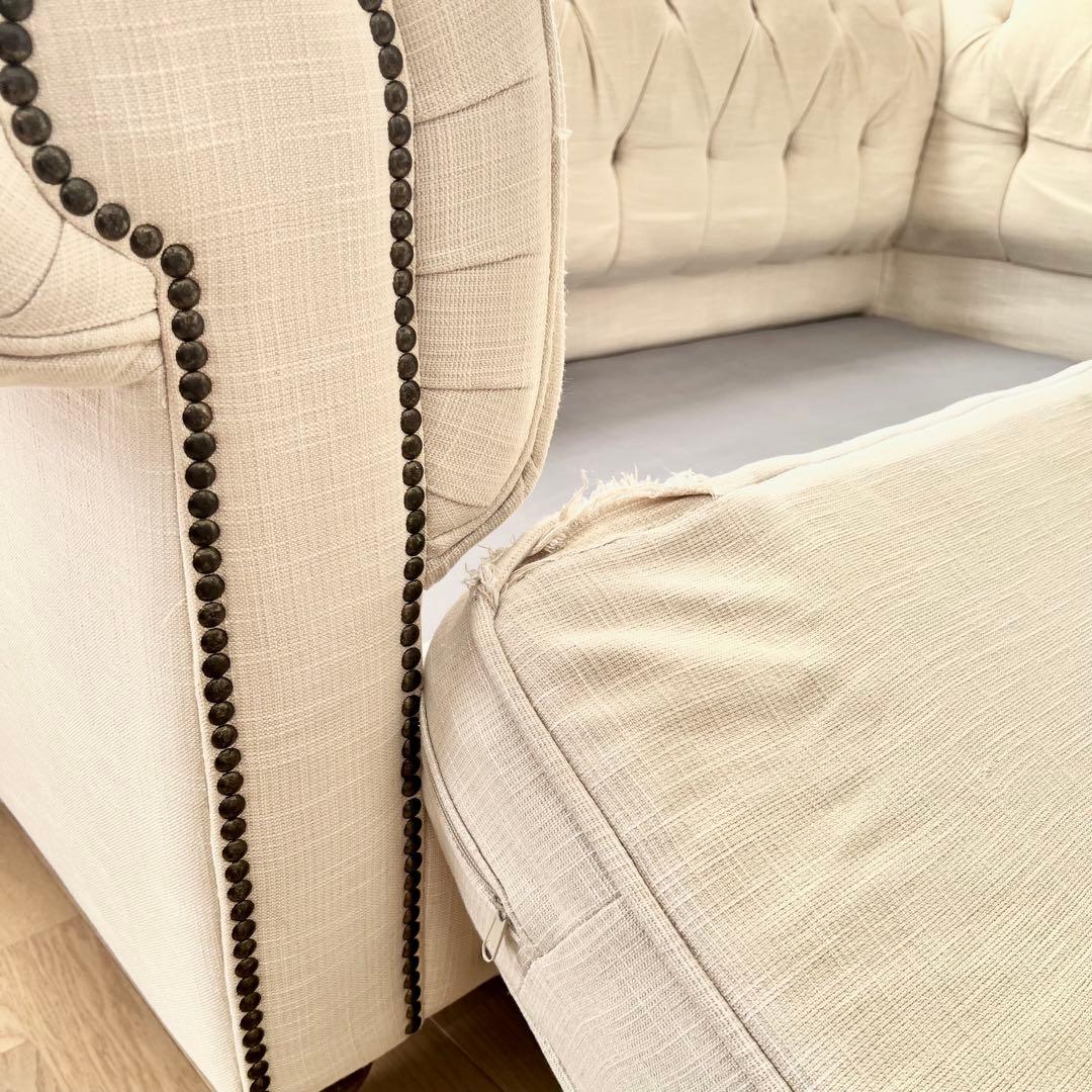 レア物【完売】kinoチェスターフィールドスタイル ラブソファー アイボリー