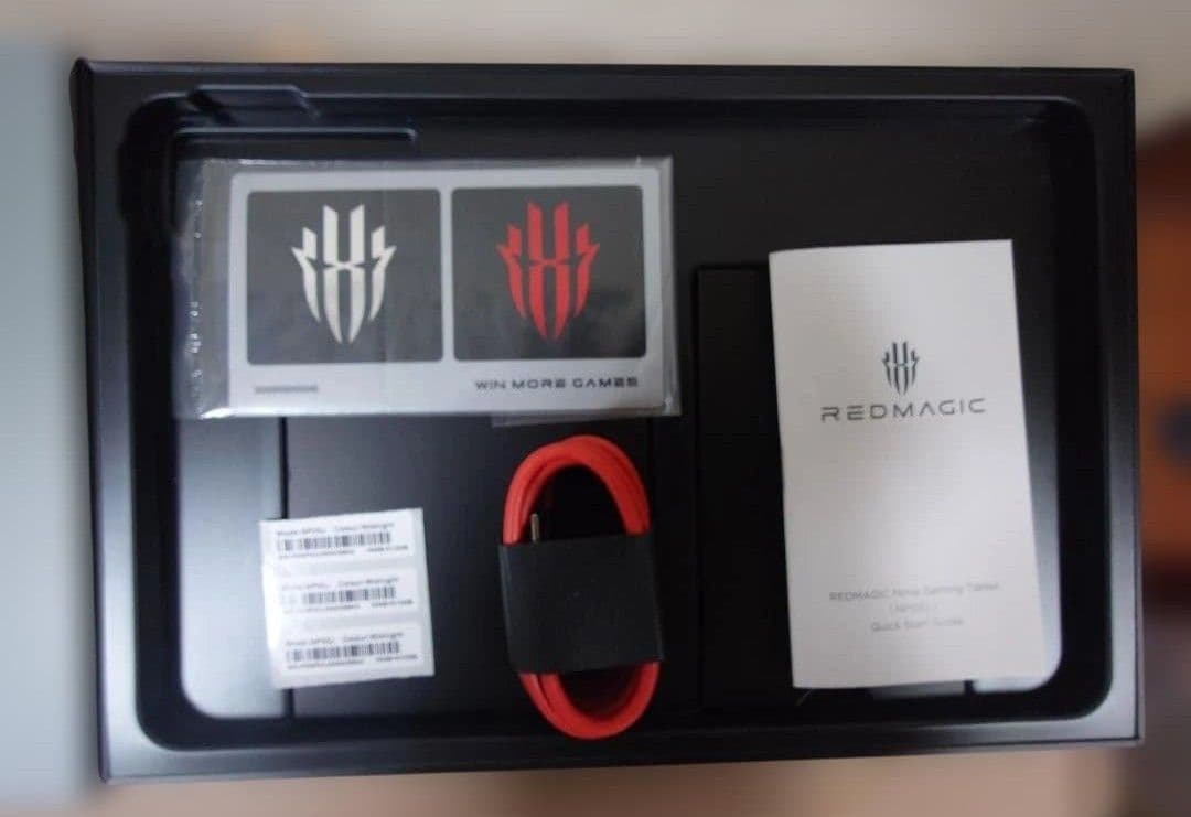 高スペック！REDMAGIC NOVA ゲーミングタブレット