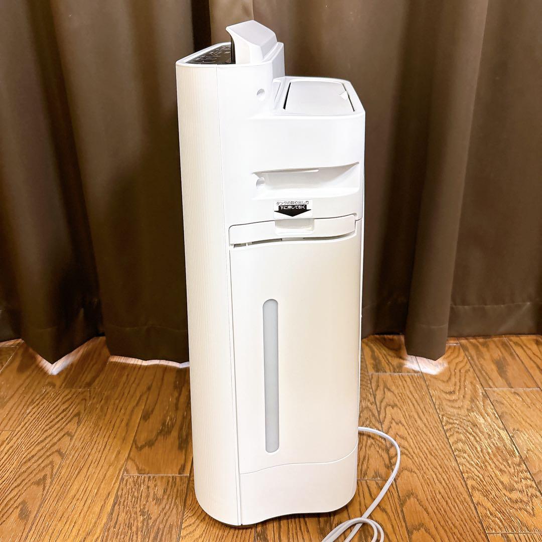美品 ★ シャープ 加湿空気清浄機 KC-40TH5-W 2022年製 ホワイト