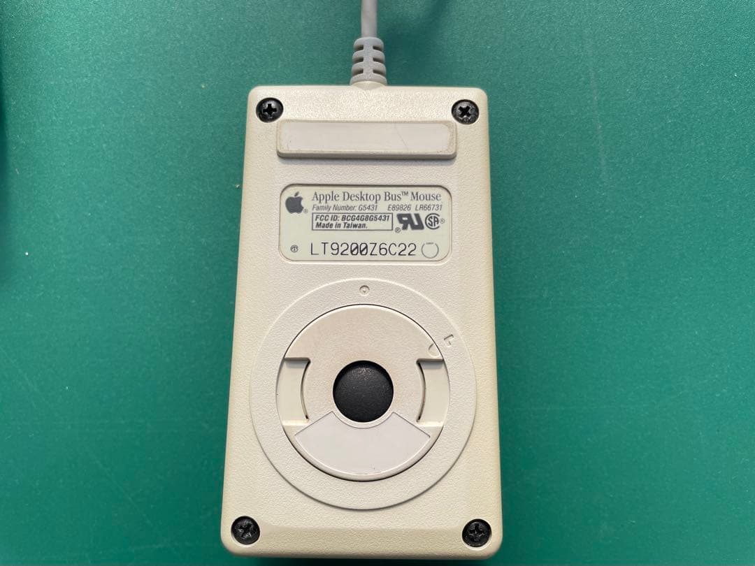 Apple GSキーボード、Macintosh角マウスのセット