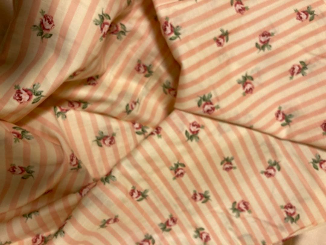 新品‼️✳️ローラアシュレイ　掛け布団カバー　デュベカバー　190×210ダブル‼️✳️