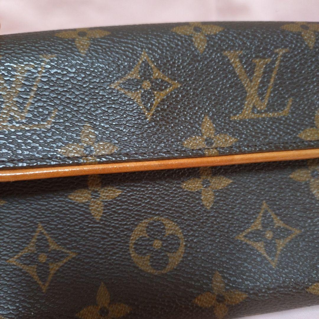 Louis Vuitton ボディバッグ ダークグリーン