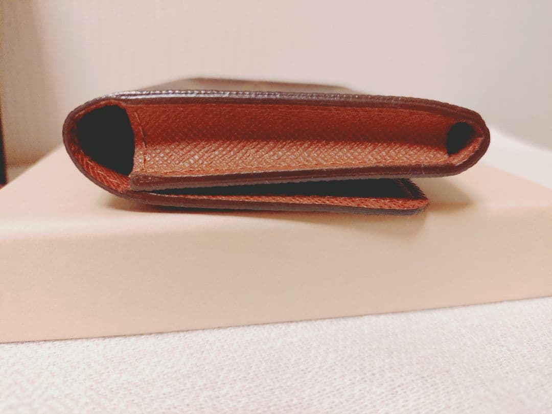 未使用品　ルイ・ヴィトン　名刺入れ