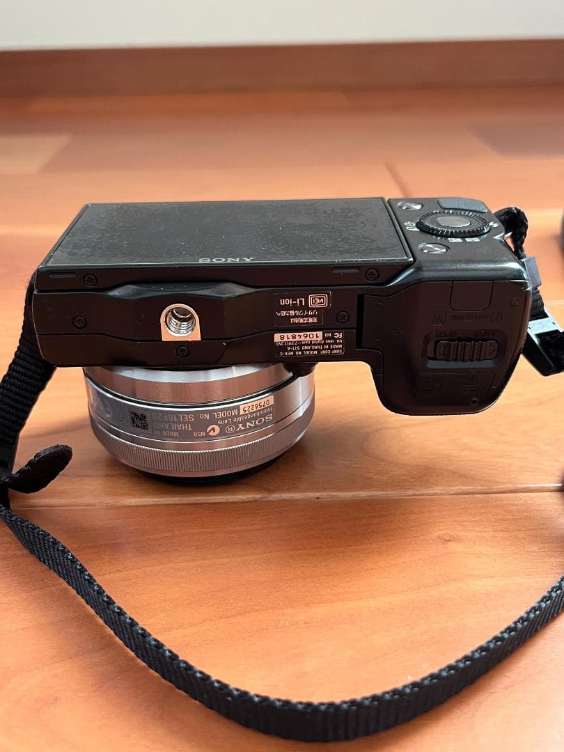 SONY　NEX-5D ミラーレス一眼カメラ　ダブルレンズキット ブラック