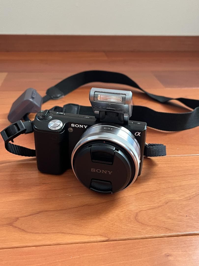 SONY　NEX-5D ミラーレス一眼カメラ　ダブルレンズキット ブラック