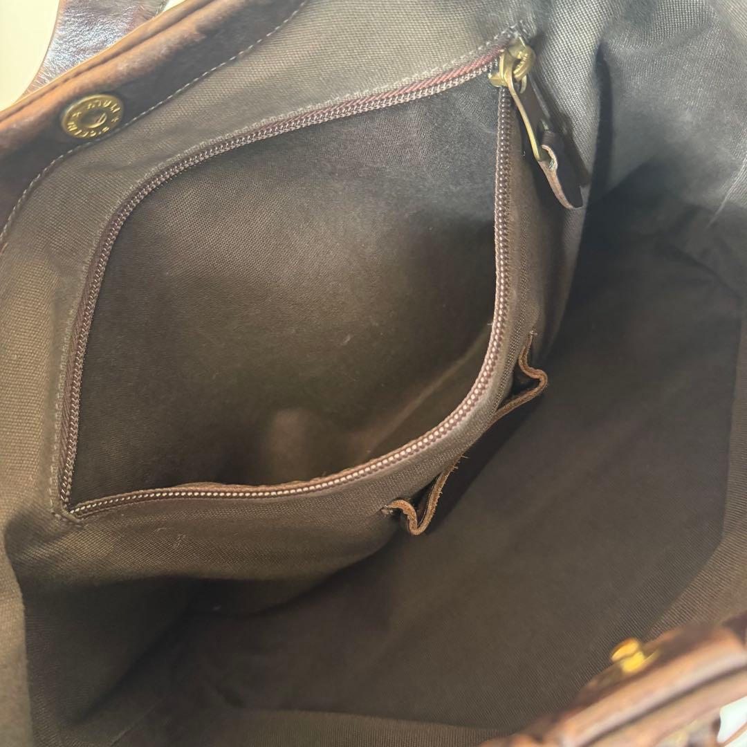 イルビゾンテ ショルダーバッグ リボン ギャザー ダークブラウン 本革