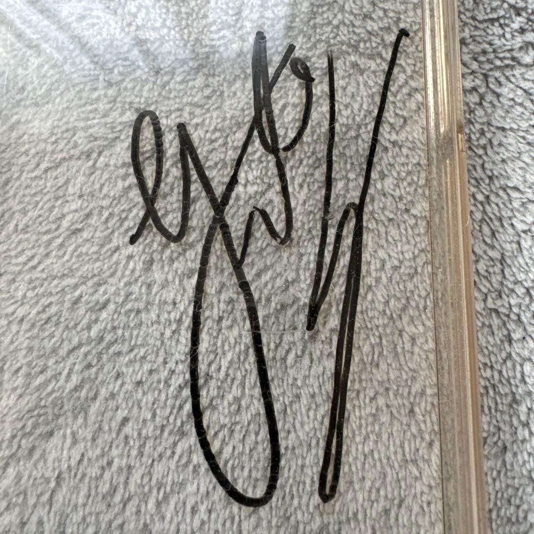 ヤングスキニー かやゆー サイン入り iPhone 15pro クリアケース